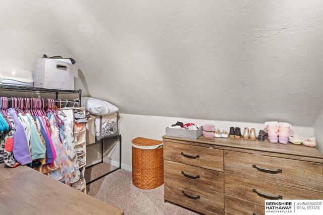 915 W Military Avenue, Fremont, NE 68025