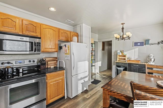 915 W Military Avenue, Fremont, NE 68025