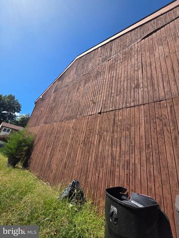 6606 SPRING MILL CIR, Baltimore, MD 21207