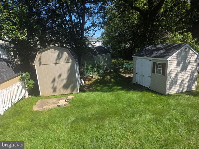 6606 SPRING MILL CIR, Baltimore, MD 21207
