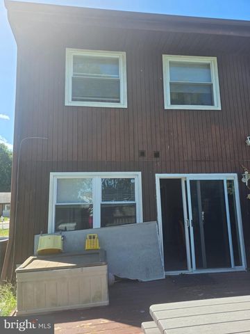 6606 SPRING MILL CIR, Baltimore, MD 21207