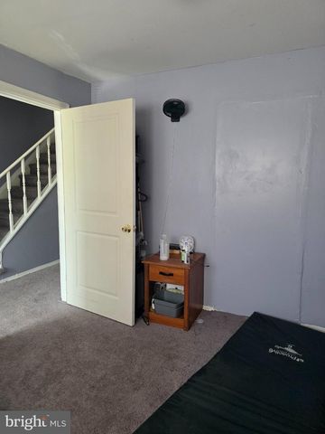 6606 SPRING MILL CIR, Baltimore, MD 21207
