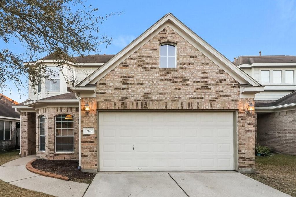 12146 Landsdown Ridge Way, Humble, TX 77346