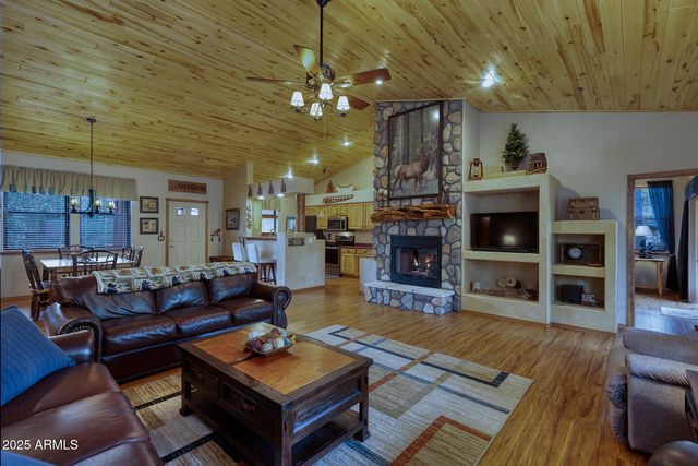 3020 W LODGEPOLE Lane, Show Low, AZ 85901