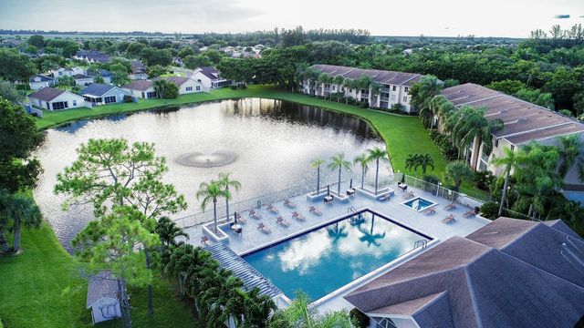 13791 ONEIDA Drive H3, Delray Beach, FL 33446