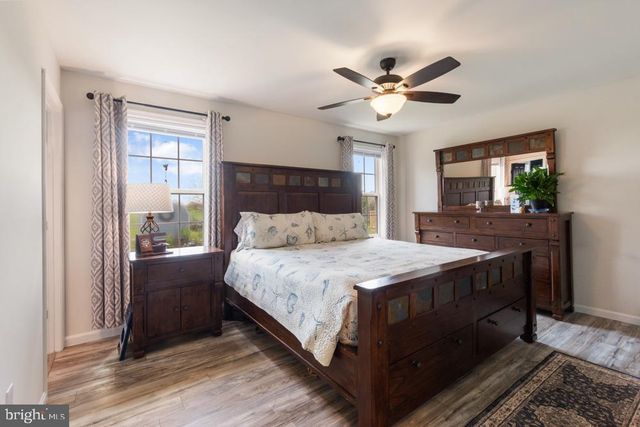 680 GRANT DR, Gettysburg, PA 17325