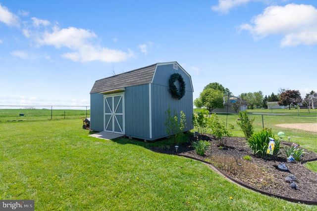 680 GRANT DR, Gettysburg, PA 17325