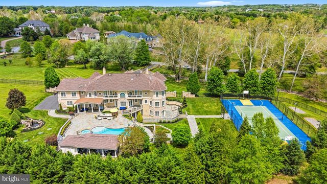 11900 CENTURION WAY, Potomac, MD 20854
