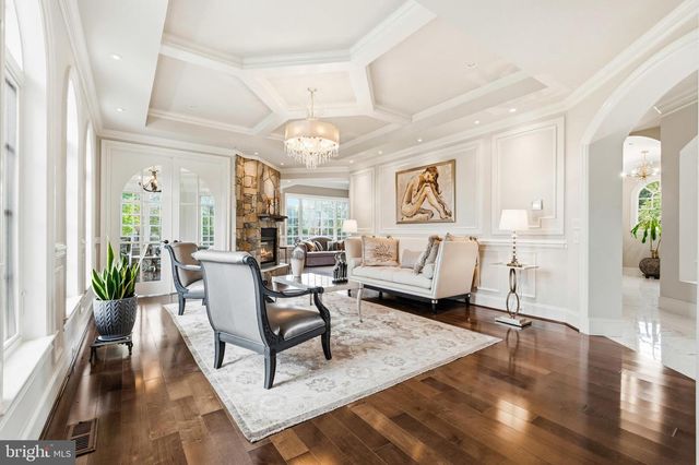 11900 CENTURION WAY, Potomac, MD 20854