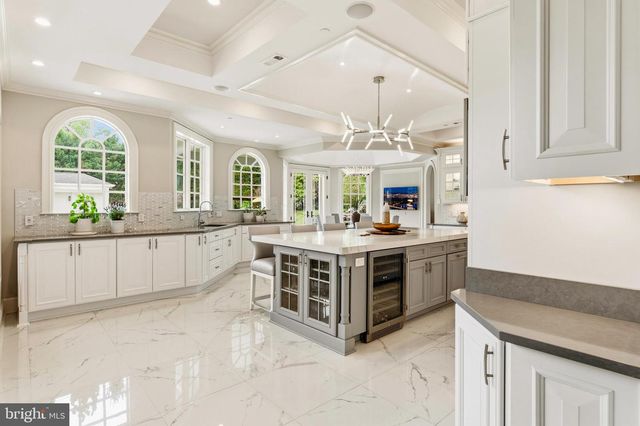 11900 CENTURION WAY, Potomac, MD 20854