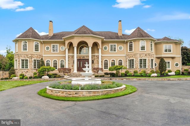 11900 CENTURION WAY, Potomac, MD 20854