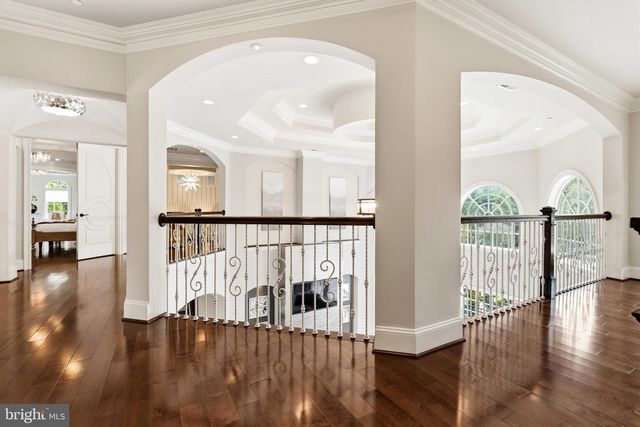 11900 CENTURION WAY, Potomac, MD 20854