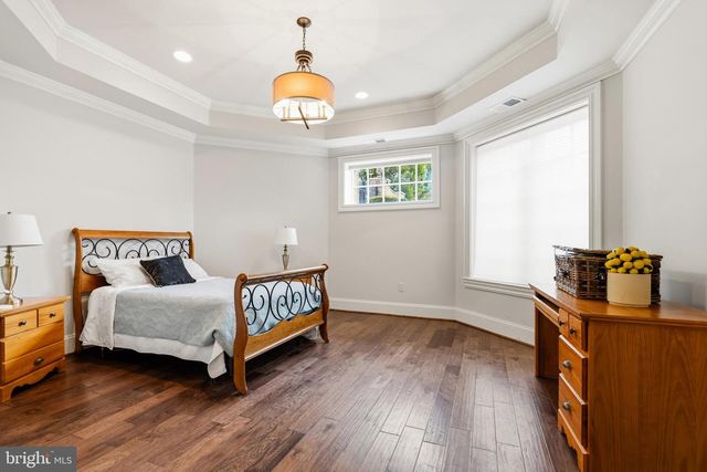 11900 CENTURION WAY, Potomac, MD 20854