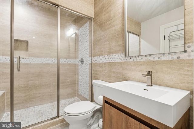 11900 CENTURION WAY, Potomac, MD 20854