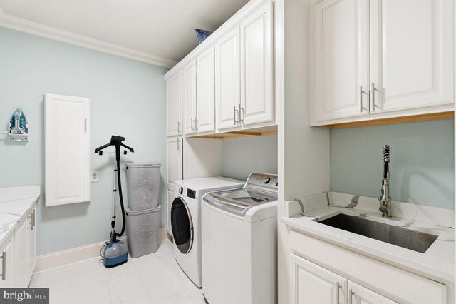 11900 CENTURION WAY, Potomac, MD 20854