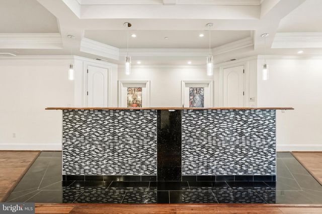 11900 CENTURION WAY, Potomac, MD 20854