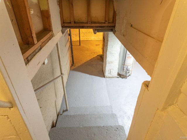 1235 Norton Street, Burton, MI 48529