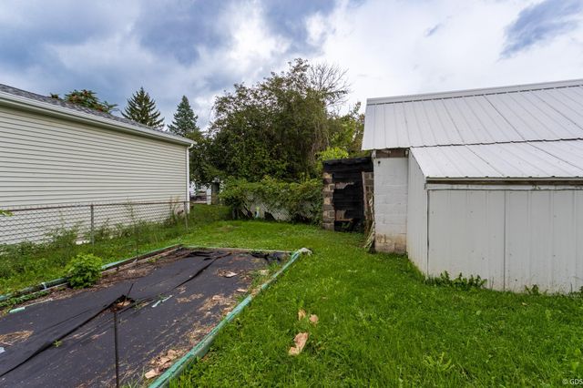 1235 Norton Street, Burton, MI 48529