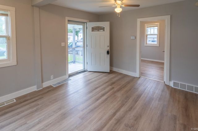 1235 Norton Street, Burton, MI 48529