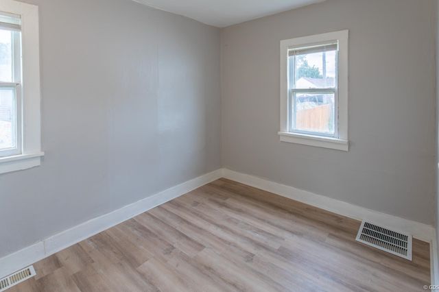 1235 Norton Street, Burton, MI 48529