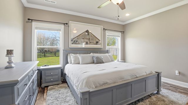 5006 Rainier Dr, Chapel Hill, TN 37034