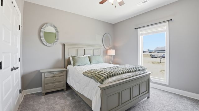 5006 Rainier Dr, Chapel Hill, TN 37034