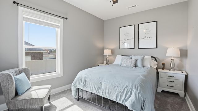 5006 Rainier Dr, Chapel Hill, TN 37034