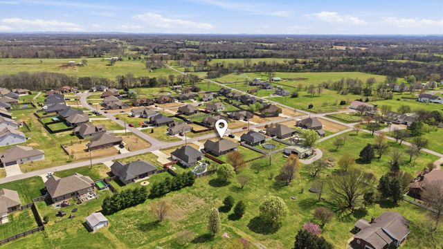 5006 Rainier Dr, Chapel Hill, TN 37034