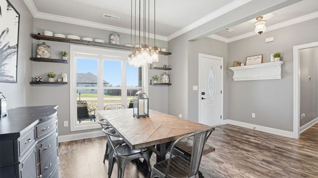 5006 Rainier Dr, Chapel Hill, TN 37034