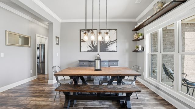 5006 Rainier Dr, Chapel Hill, TN 37034