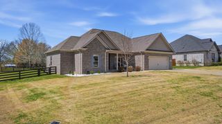 5006 Rainier Dr, Chapel Hill, TN 37034