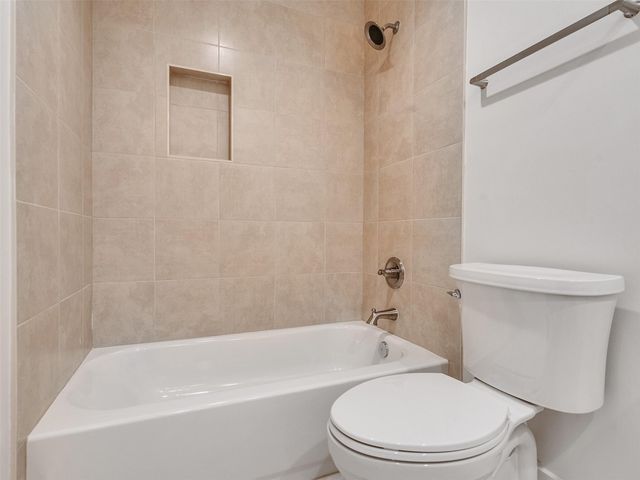 2829 Timmons Lane 204, Houston, TX 77027