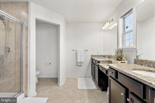 441 TALL OAKS DR, Warminster, PA 18974