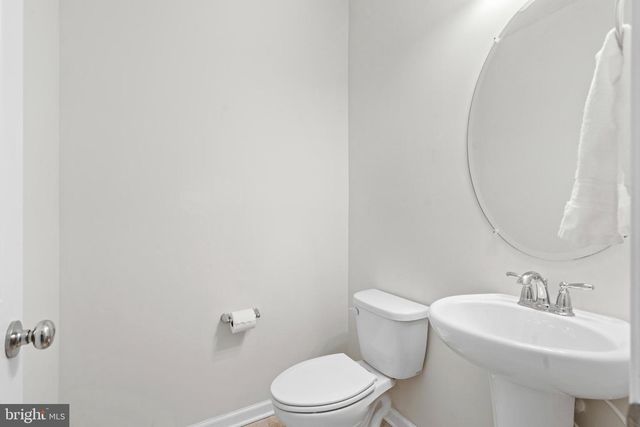 441 TALL OAKS DR, Warminster, PA 18974