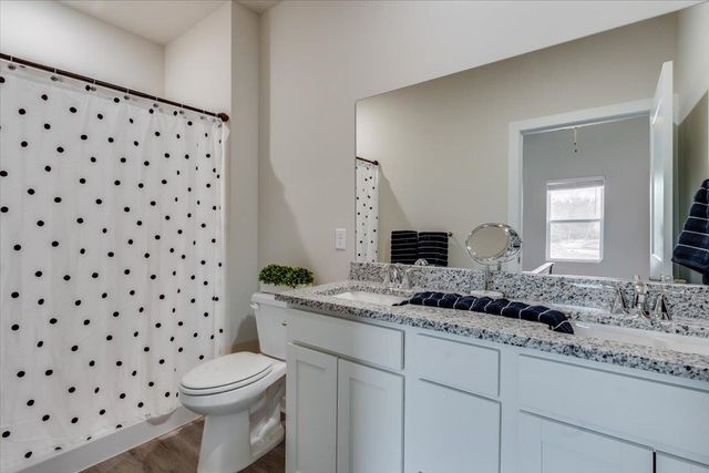 1799 W Redbud Lane, Goddard, KS 67052