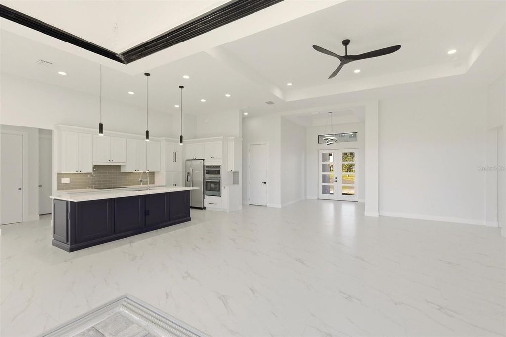 Image 7 of property listing at 17 LONG MEADOW ROAD, Rotonda West, FL 33947