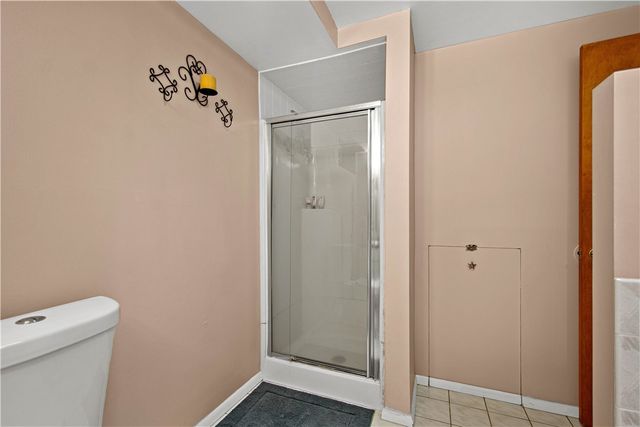 410 Hi Tor Dr, Pleasant Hills, PA 15236