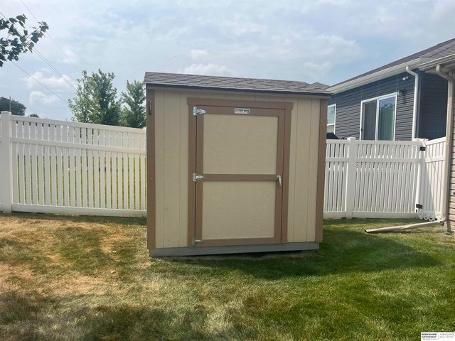 13009 S 49th Street, Papillion, NE 68133
