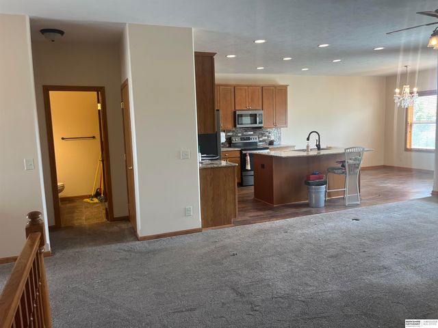 13009 S 49th Street, Papillion, NE 68133