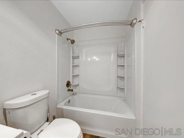 1124 Eureka St. 16, San Diego, CA 92110