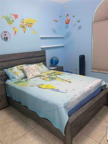 14302 SW 15th St, Miami, FL 33184