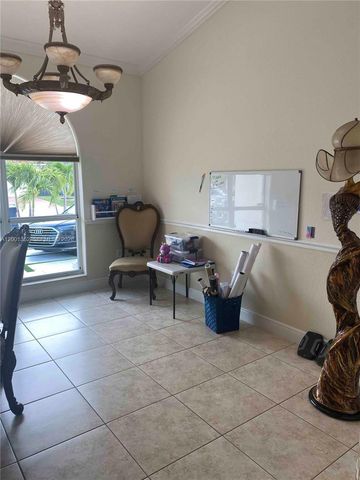 14302 SW 15th St, Miami, FL 33184