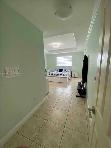 14302 SW 15th St, Miami, FL 33184