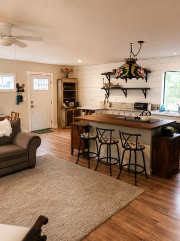 4380 Slodusty Rd, Garden Valley, CA 95633