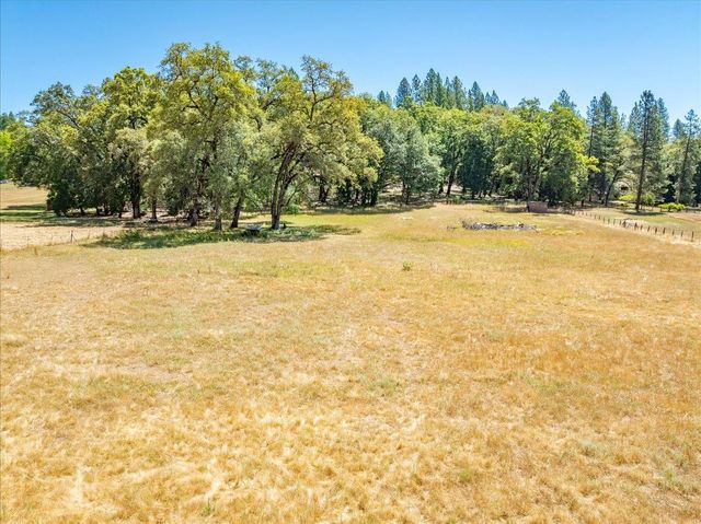 4380 Slodusty Rd, Garden Valley, CA 95633
