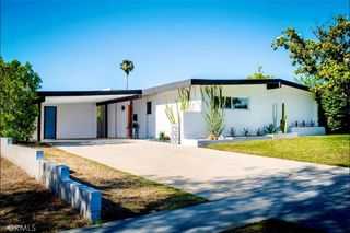 1329 Campus Avenue, Redlands, CA 92374