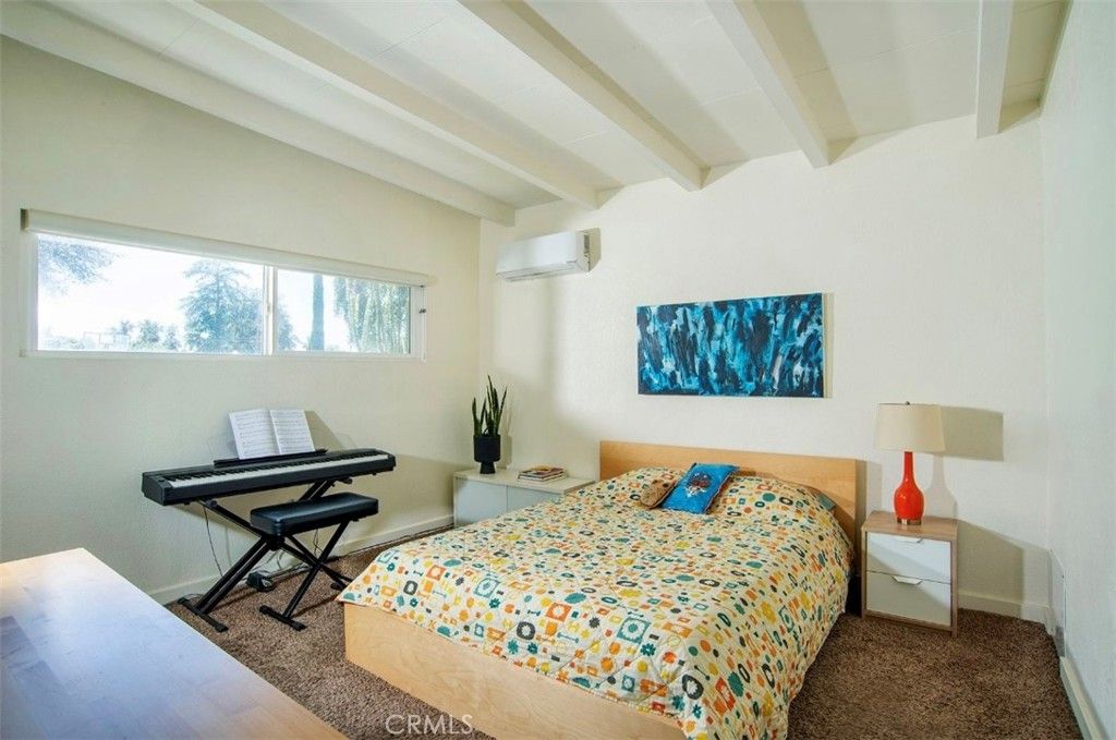 Image 11 of property listing at 1329 Campus Avenue, Redlands, CA 92374