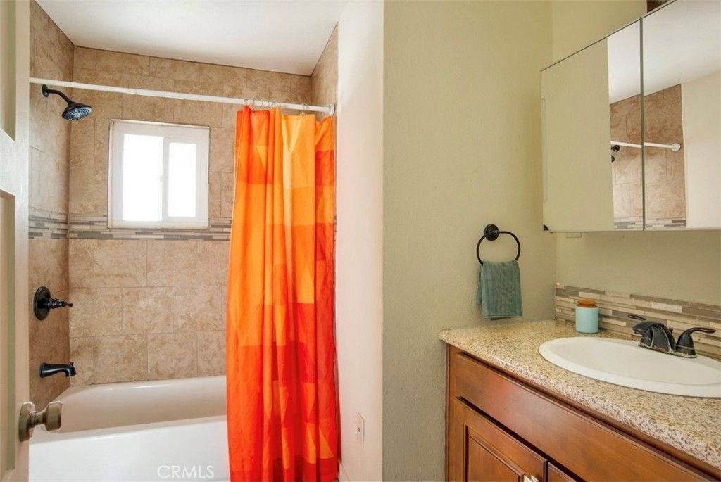Image 15 of property listing at 1329 Campus Avenue, Redlands, CA 92374