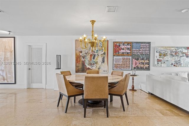 7970 Hawthorne Ave, Miami Beach, FL 33141