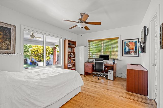 7970 Hawthorne Ave, Miami Beach, FL 33141